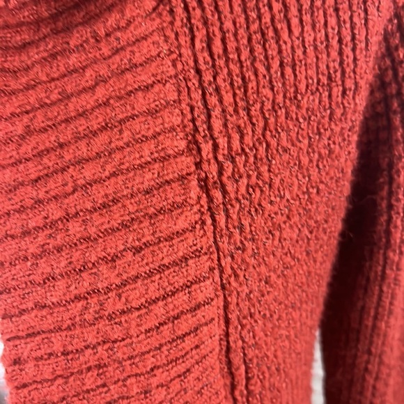 Red fuzzy cardigan 🖤 - Picture 5 of 12